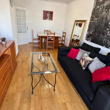 Apartamentos Madrid House Aeropuerto, Ifema, Metropolitano-2